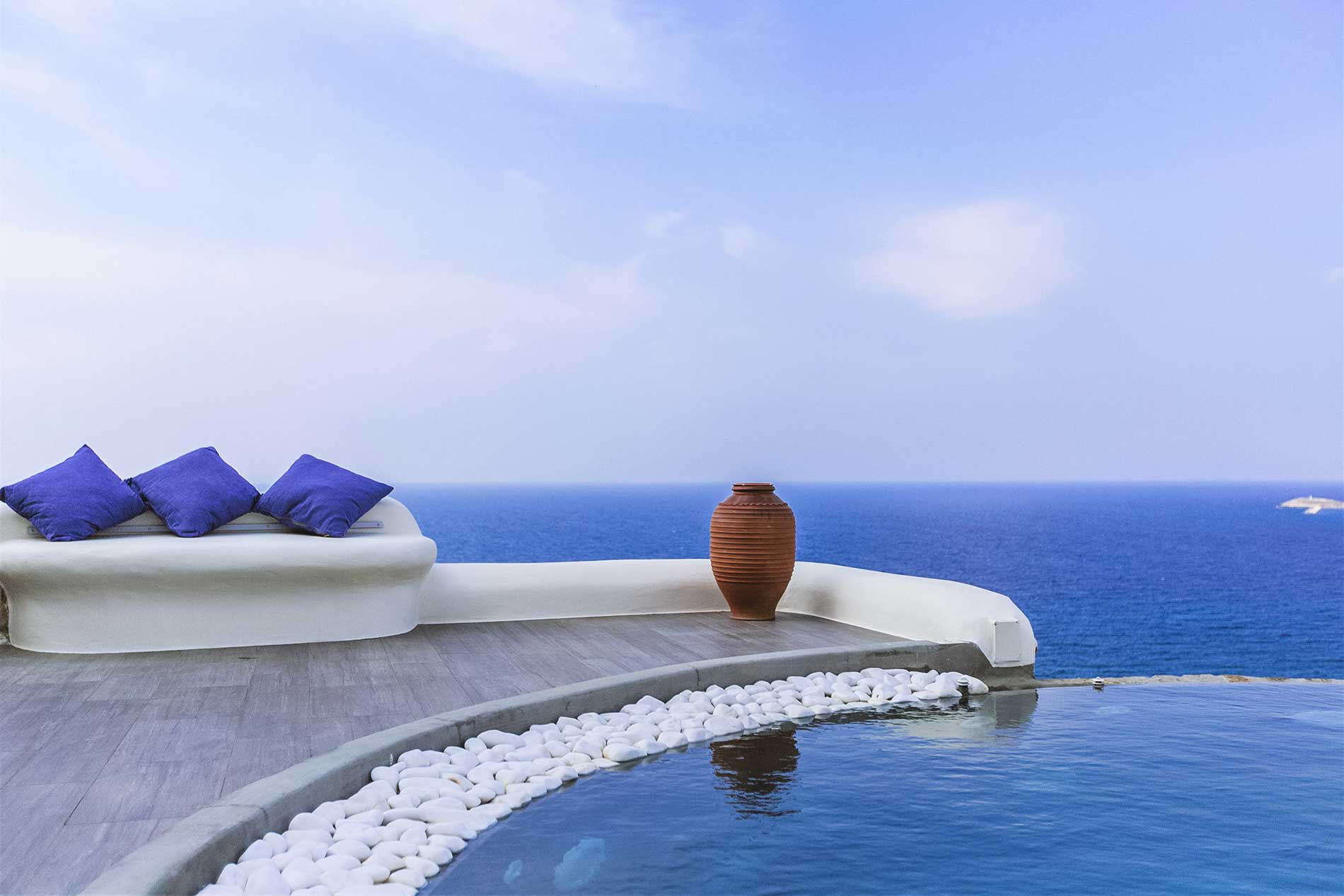 Naxos Villas - Luxury Villas in Naxos Greece for Rent | Vilotel 