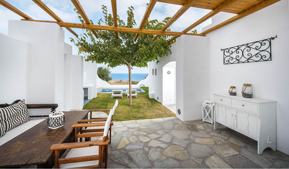 Santorini Villas-Vorias Guest House-vilotel villas